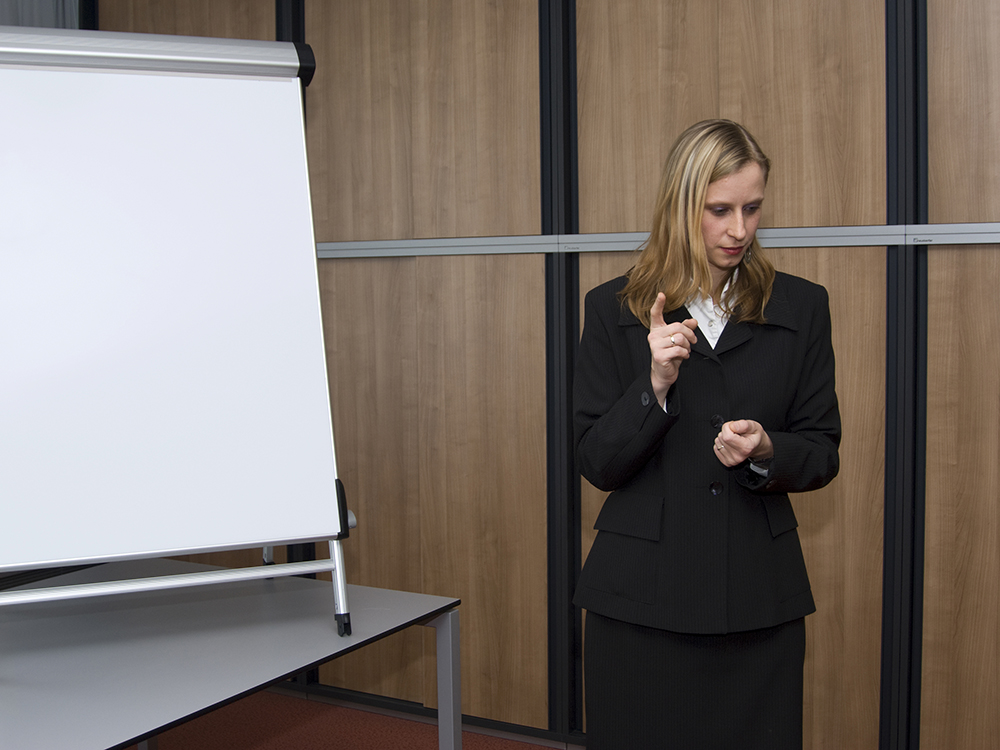 Qual é a diferença salarial entre homens e mulheres no Brasil hoje?