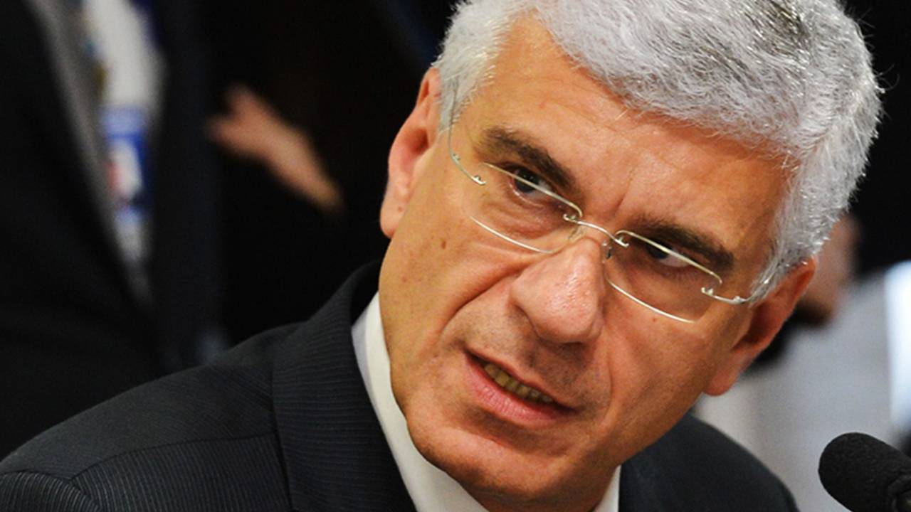 O secretário da Receita Federal, Jorge Rachid, durante audiência pública na Comissão Parlamentar de Inquérito (CPI) do HSBC no Senado - 01/04/2015