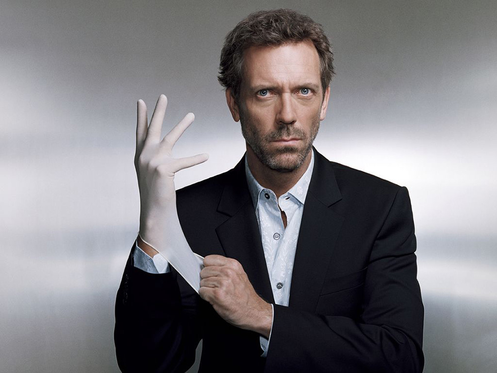 alx_dr-house-20150729-01_original.jpeg Gregory House, interpretado pelo ator Hugh Laurie, é um médico sarcástico e bastante criativo para fazer diagnósticos e curar doenças na série americana de televisão