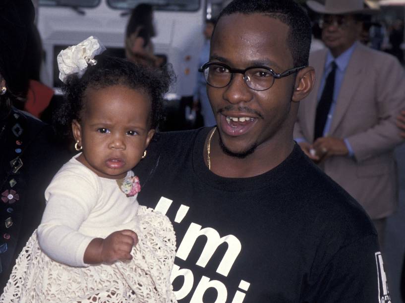 O cantor Bobby Brown com a filha Bobbi Kristina, em 1994