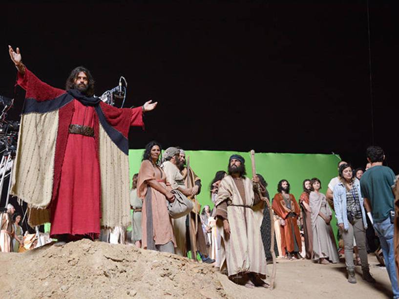 <p>Gravação da cena do Mar Vermelho na novela Os Dez Mandamentos</p>