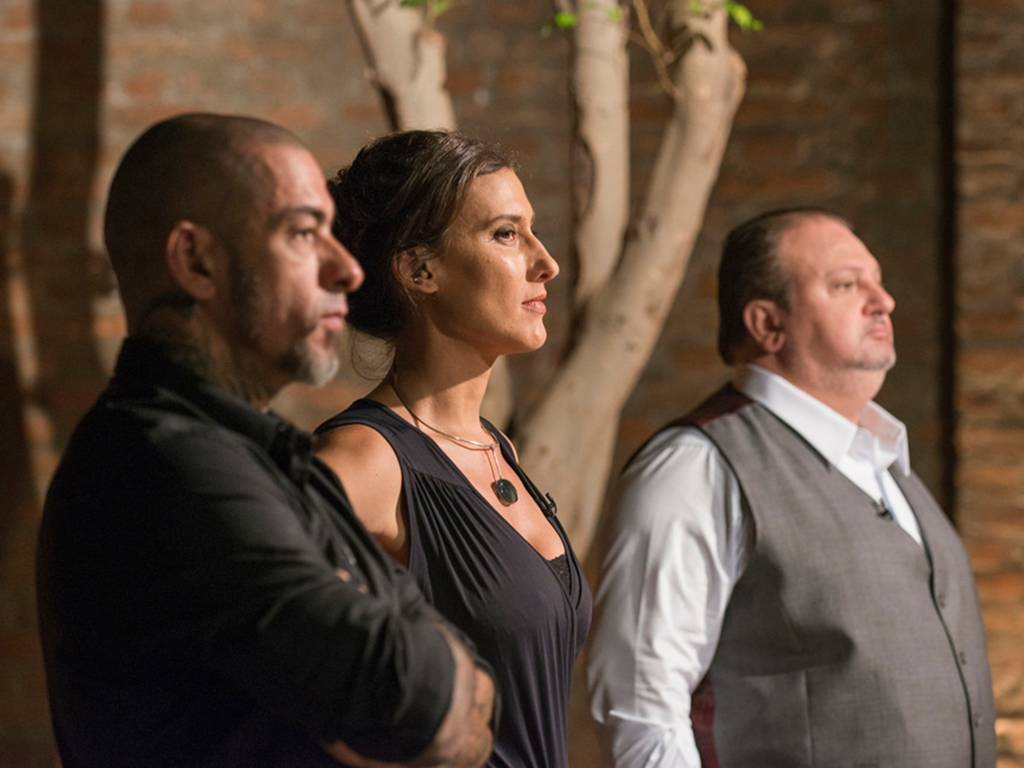 Os chefs Erick Jacquin, Paola Carosella e Henrique Foga&ccedil;a, do programa Masterchef Brasil