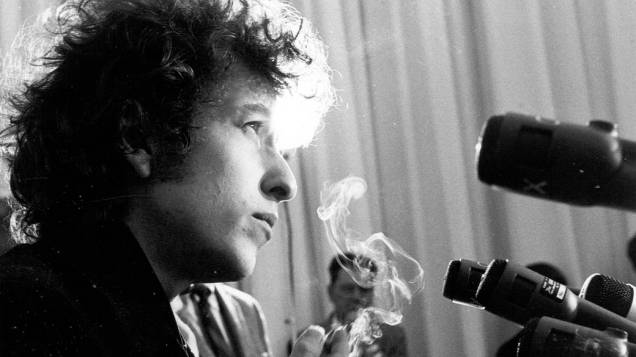 Bob Dylan participa de coletiva de imprensa em Los Angeles, Estados Unidos, 1965 Bob Dylan participa de coletiva de imprensa em Los Angeles, Estados Unidos, 1965