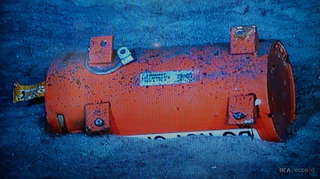 Robô submarino encontra módulo de memória da caixa preta do voo AF 447, da Air France, que caiu no oceano Atlântico em 2009 Robô submarino encontra módulo de memória da caixa preta do voo AF 447, da Air France, que caiu no oceano Atlântico em 2009