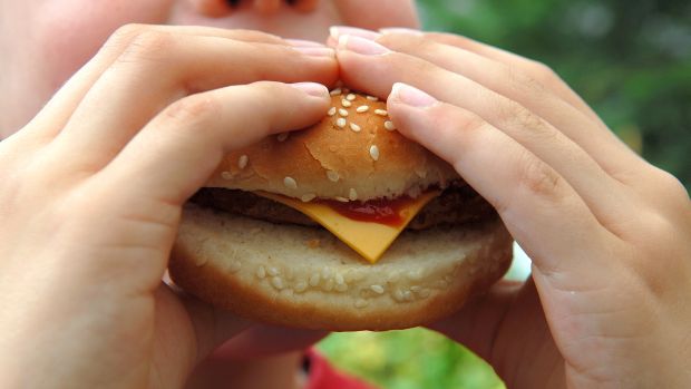 O FDA estima que um terço das ingestão calórica dos americanos acontece fora de casa