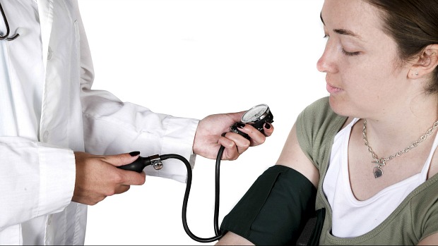 ‘Guinness Records’: maior mutirão para medir pressão acontece neste sábado no Brasil; veja como participar