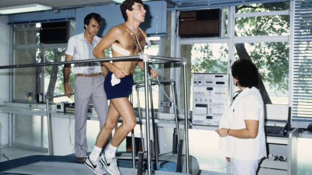 O piloto brasileiro durante testes físicos em 1989 O piloto brasileiro durante testes físicos em 1989