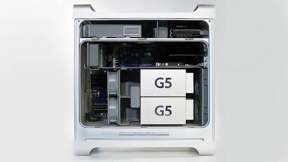 O PowerMac G5, lançado em 2004, foi um dos primeiros computadores com arquitetura de 64 bits