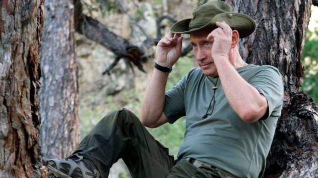 Vladimir Putin durante suas férias na Sibéria em agosto de 2009 Vladimir Putin durante suas férias na Sibéria em agosto de 2009