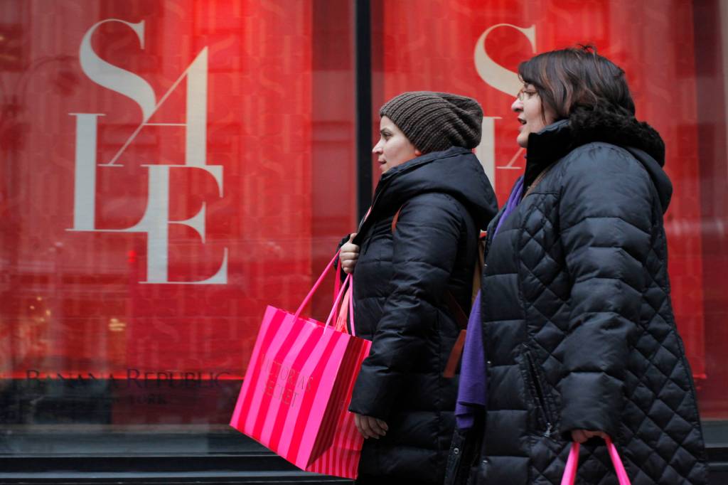 Inflação ao consumidor nos EUA mantém ritmo de 2,7% em julho