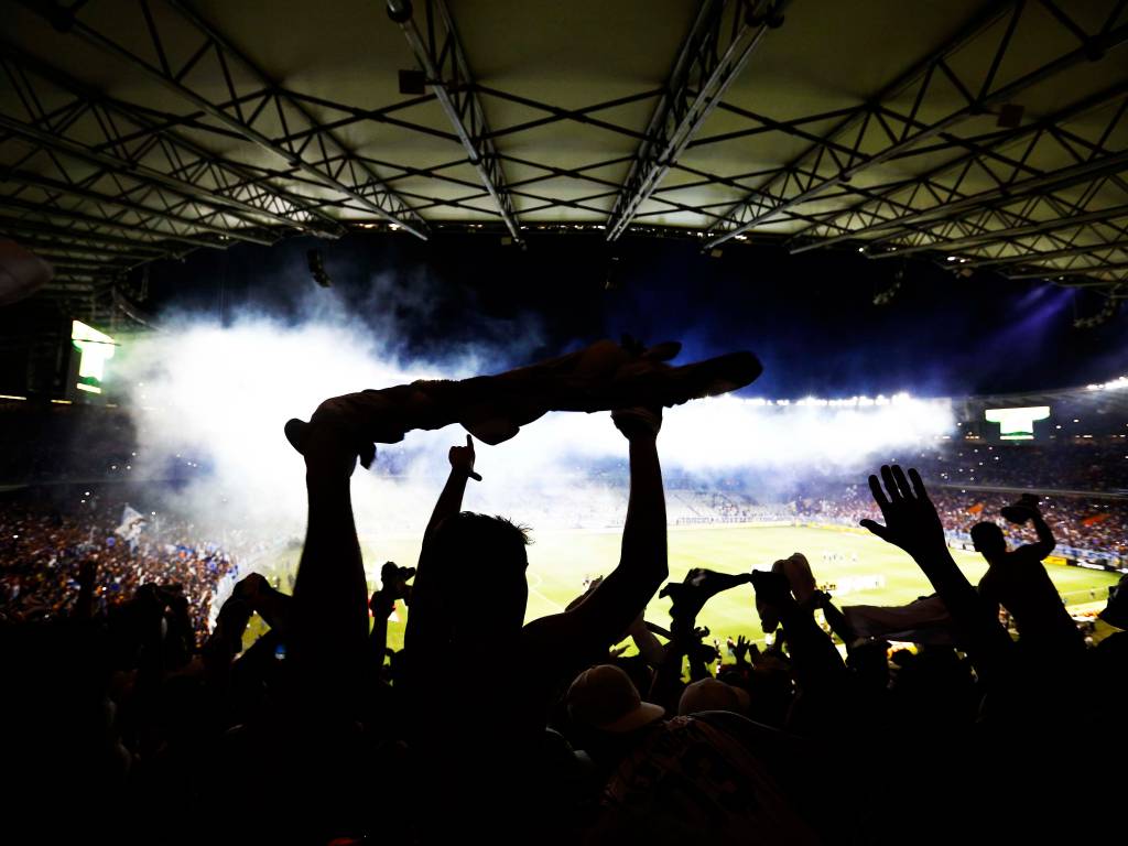 Jogos de hoje, domingo, 9 de fevereiro: onde assistir futebol ao vivo e horários