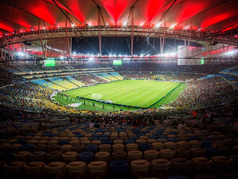 Um ano após a Copa do Mundo, Estádio do Maracanã recebe clássico entre Flamengo e Fluminense Um ano após a Copa do Mundo, Estádio do Maracanã recebe clássico entre Flamengo e Fluminense