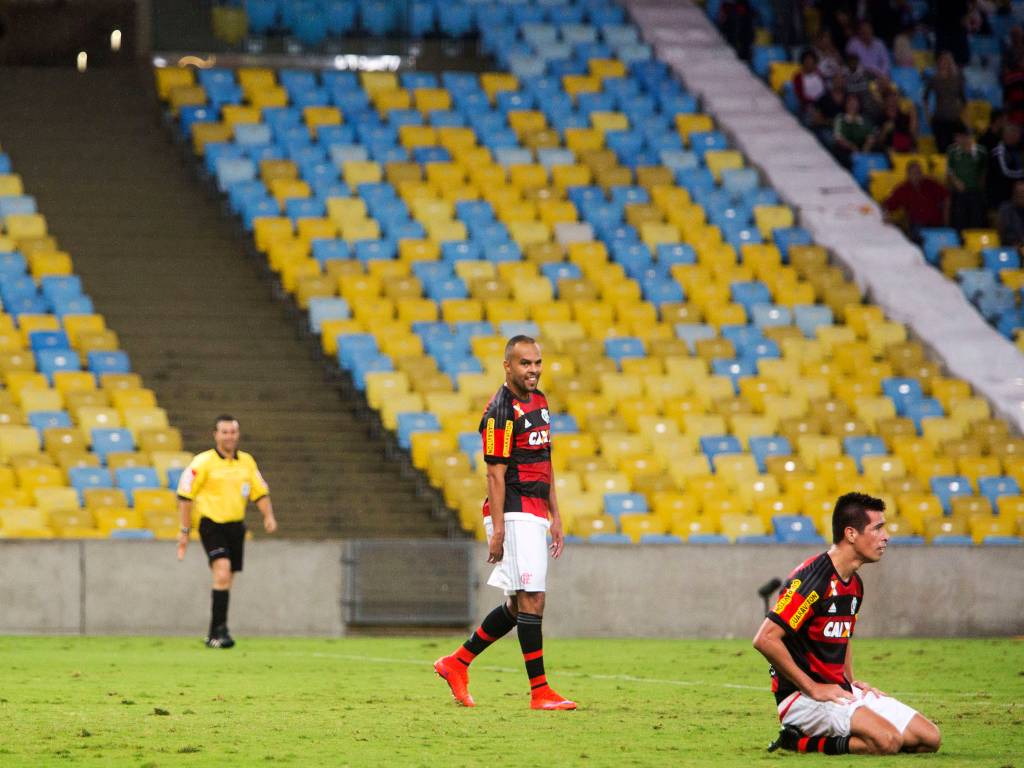 Um ano ap&oacute;s a Copa do Mundo, Est&aacute;dio do Maracan&atilde; recebe cl&aacute;ssico entre Flamengo e Fluminense