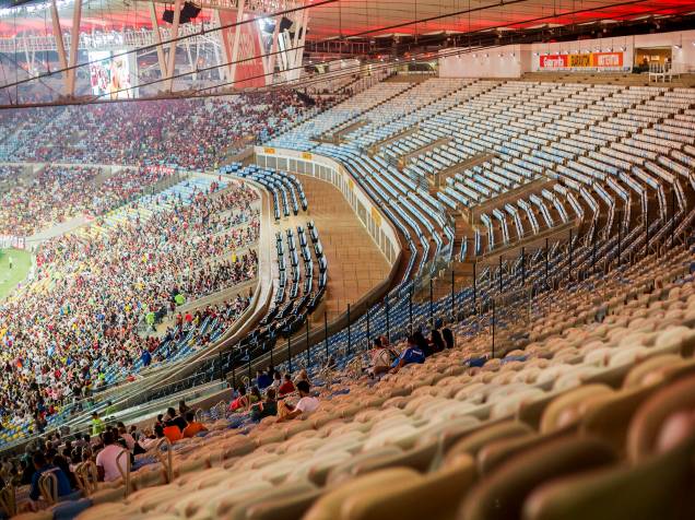 Um ano após a Copa do Mundo, Estádio do Maracanã recebe clássico entre Flamengo e Fluminense Um ano após a Copa do Mundo, Estádio do Maracanã recebe clássico entre Flamengo e Fluminense