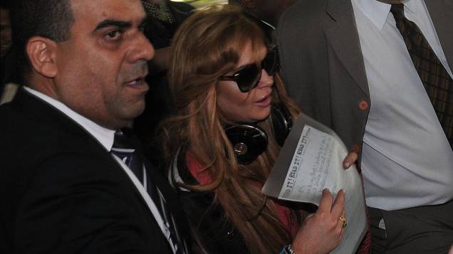 Lindsay Lohan desembarca no aerporto de Guarulhos. A atriz vem ao país para divulgar a grife de roupas John John Lindsay Lohan desembarca no aerporto de Guarulhos. A atriz vem ao país para divulgar a grife de roupas John John