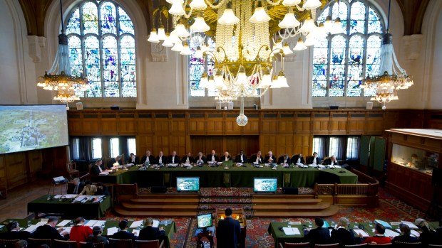 Hall do Palácio da Paz, sede da Corte de Haia, na Holanda