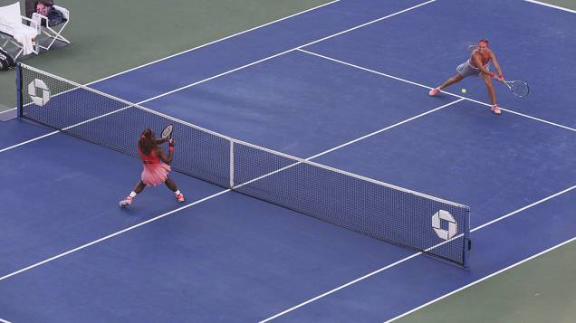 Victoria Azarenka e Serena Williams fazem a final do US Open, no Arthur Ashe Stadium, em Nova York Victoria Azarenka e Serena Williams fazem a final do US Open, no Arthur Ashe Stadium, em Nova York