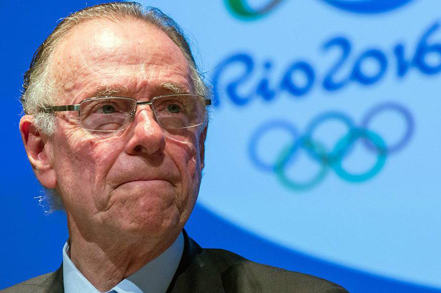 O presidente do Comitê Olímpico Brasileiro (COB) e do Comitê Organizador dos Jogos de 2016, Carlos Arthur Nuzman, durante uma coletiva de imprensa, no Rio de Janeiro. A Comissão Organizadora garantiu hoje (04) que todas as obras serão entregues a tempo e que o evento deixará um legado exclusivo para o país