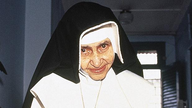 Papa reconhece milagre de freira baiana e irmã Dulce será proclamada santa