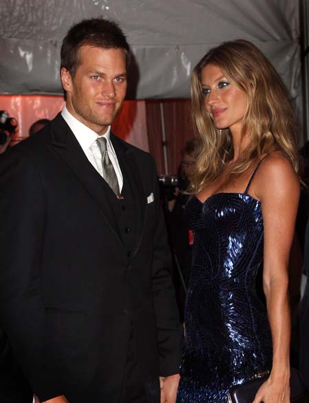 Tom Brady e a esposa Gisele Bündchen no Museu Metropolitano de Arte em Nova York