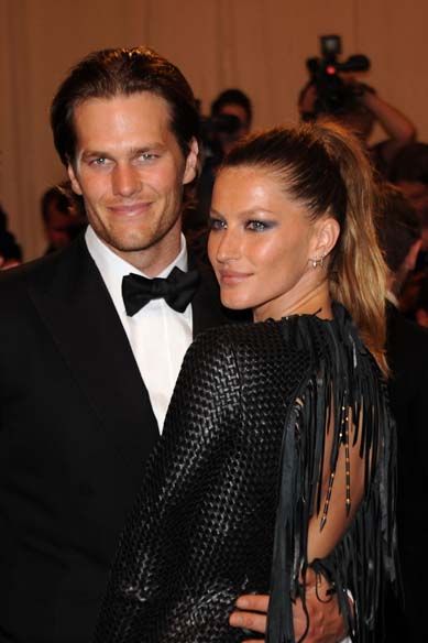 Tom Brady e a esposa Gisele Bündchen no Museu Metropolitano de Arte em Nova York