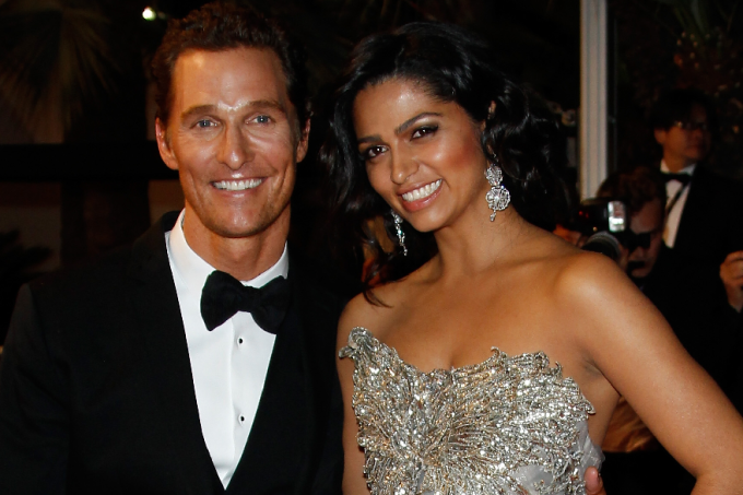 o-ator-matthew-mcconaughey-e-a-mulher-a-brasileira-camila-alves-original.png