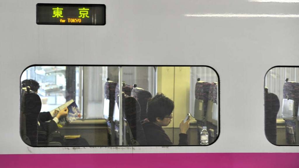 ‘Novidade mundial’: estação de trem é construída por impressão 3D no Japão