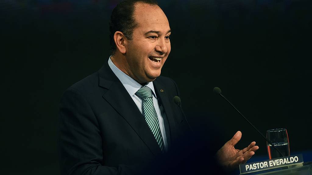 Pastor Everaldo é ‘veterano da corrupção’, diz denúncia