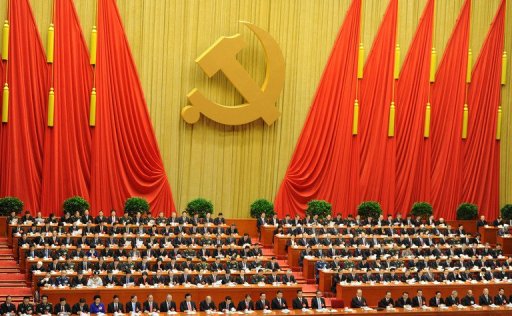 photo-1352370753703-1-0-original.jpeg Delegados ouvem discurso do presidente da China, Hun Jintao, durante sessão de abertura do 18 º Congresso Nacional do Partido Comunista Chinês