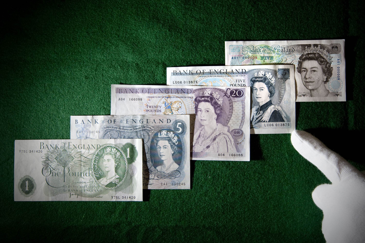 As incertezas sobre a libra após o falecimento da rainha Elizabeth II