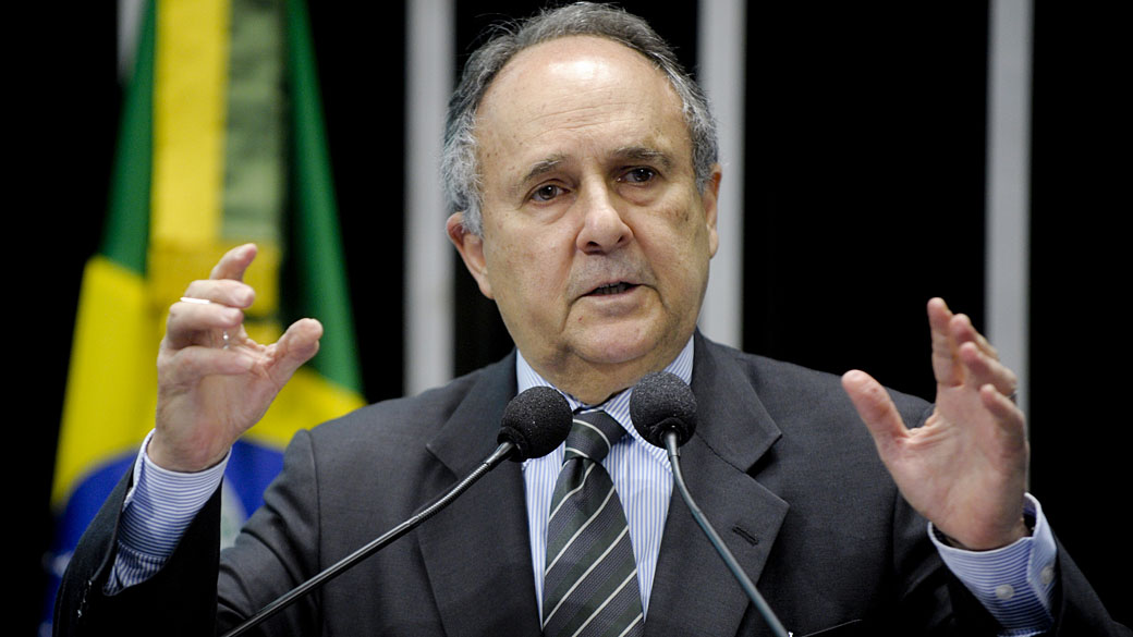 Cristovam Buarque (PDT/DF): "O PT não tem propostas transformadoras para a sociedade"