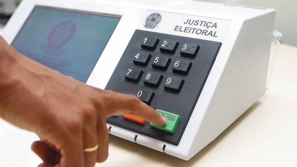 Senado pode liberar candidatos condenados por corrupção, tráfico e estupro