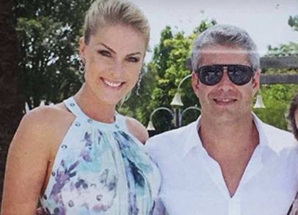 A modelo e apresentadora Ana Hickmann ao lado de seu cunhado Gustavo Henrique Bello Correa