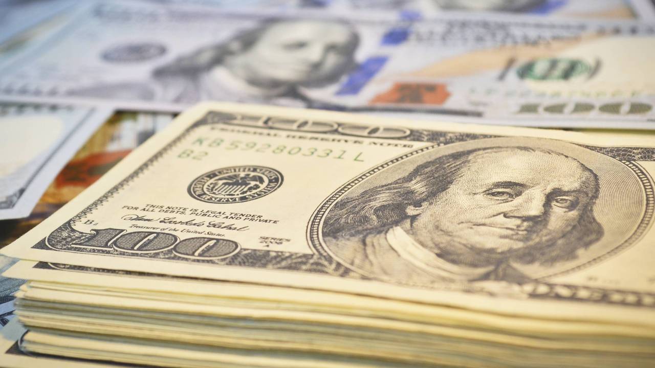Dólar