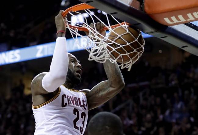 LeBron anotou 41 pontos e comandou vitória do Cleveland Cavaliers