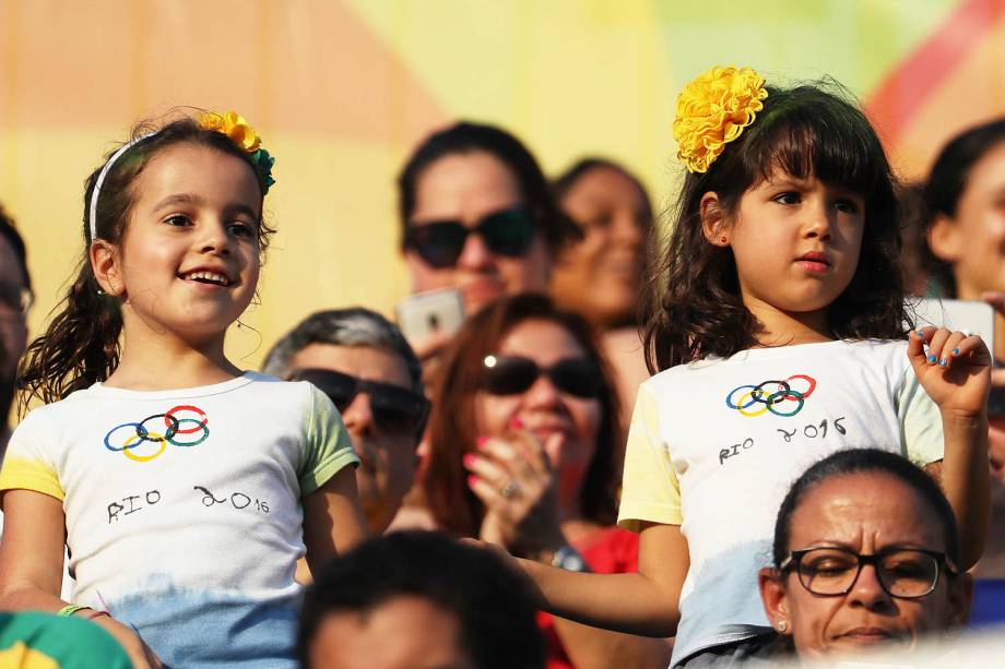 Movimentação do público no Parque Olímpicos durante a realização dos Jogos Paralímpicos Rio 2016, na zona oeste da capital fluminense