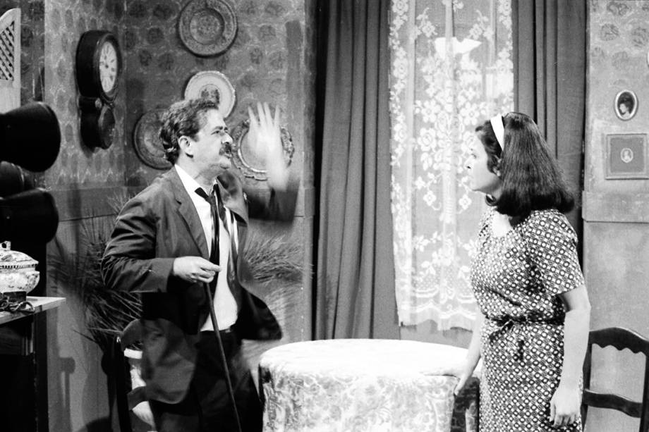Ênio Santos e Ana Ariel na novela "Irmãos Coragem", de 1970
