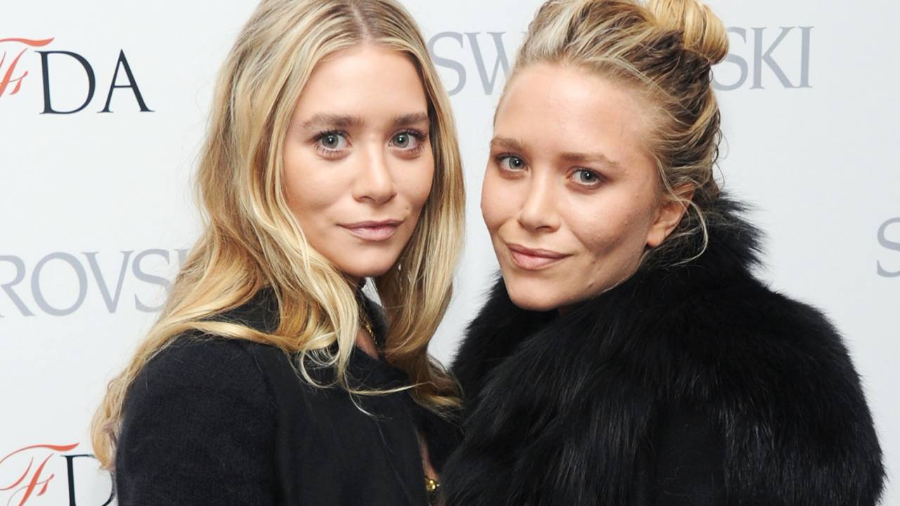 As atrizes norte-americanas gêmeas Mary-Kate e Ashley Olsen durante evento em Nova York - 13/03/2013