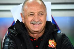 Luiz Felipe Scolari conquistou dois títulos chineses em seus dois anos no Guangzhou Evergrande