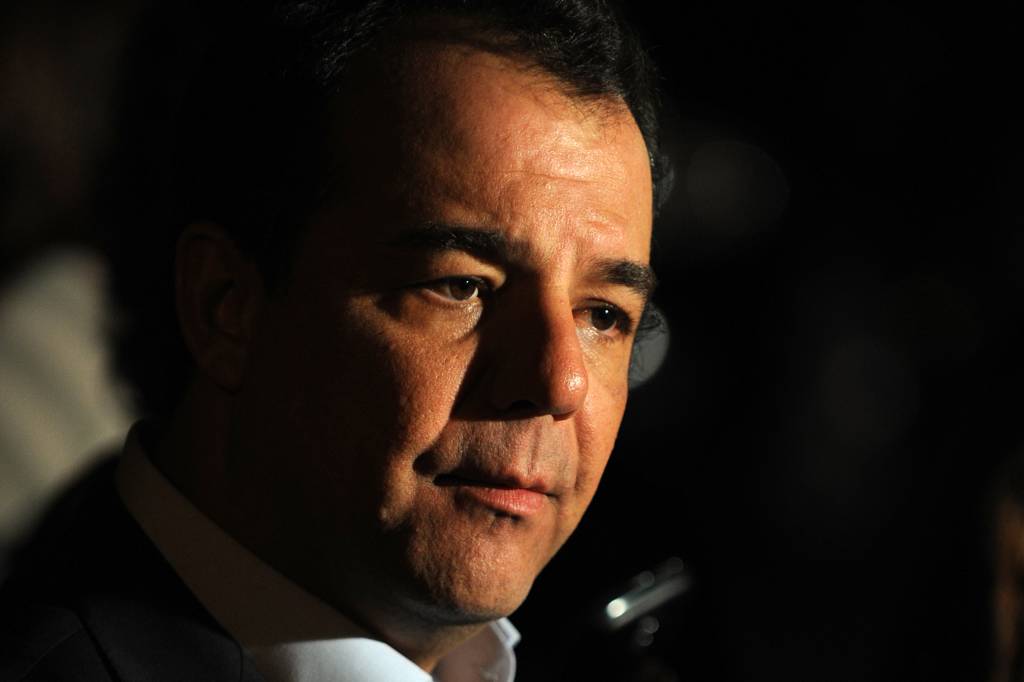 Sem Edição: Cabral é o Usain Bolt da ladroagem