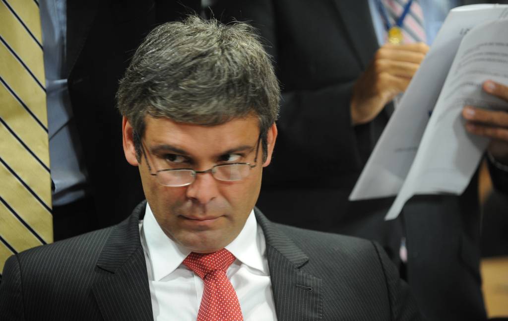 Lindbergh levou propina de 4,5 milhões de reais, diz Odebrecht