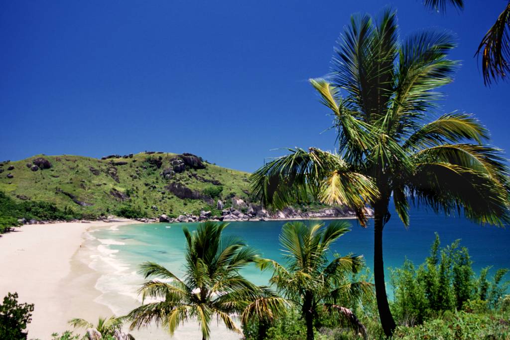 Ilhabela: Justiça derruba veto e turistas podem entrar na cidade