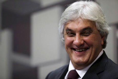 Líder do governo no Senado, Delcídio Amaral, durante audiência da Comissão de Assuntos Econômicos da Casa, em Brasília