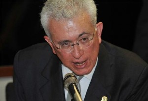 Mangabeira: novo plano para o pa&iacute;s