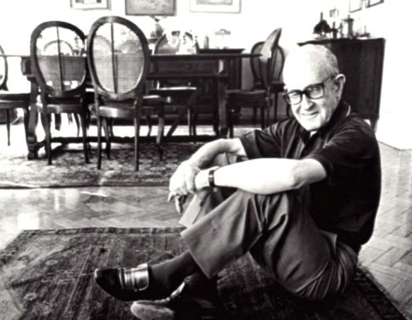 Apenas uma fotografia na parede