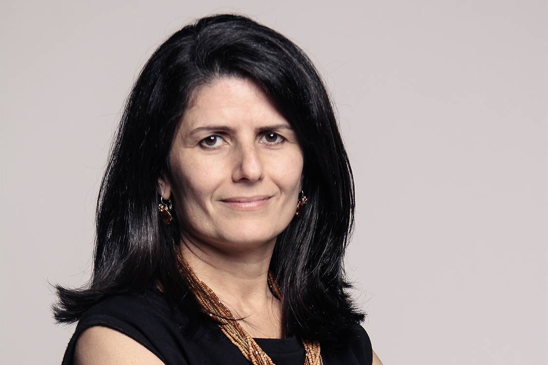 Zeina Latif: “Não vamos ser um país rico, mas podemos sair da lanterninha”