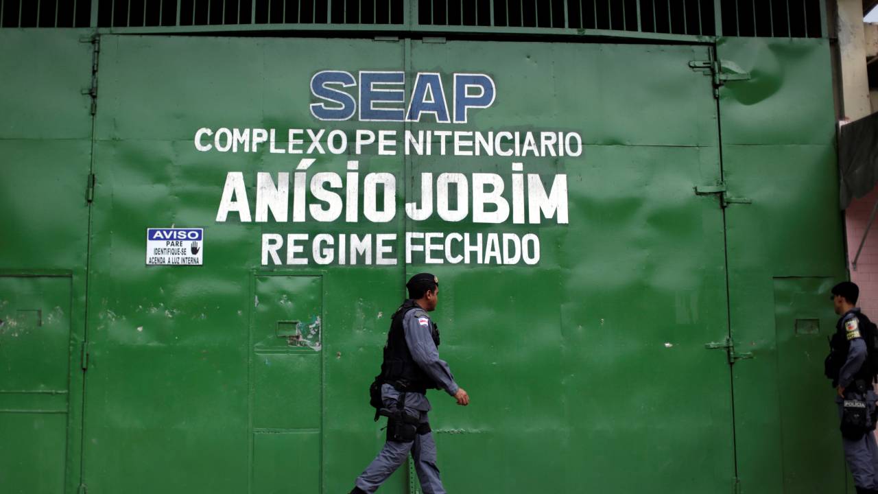 Rebelião no Complexo Penitenciário Anísio Jobim em Manaus