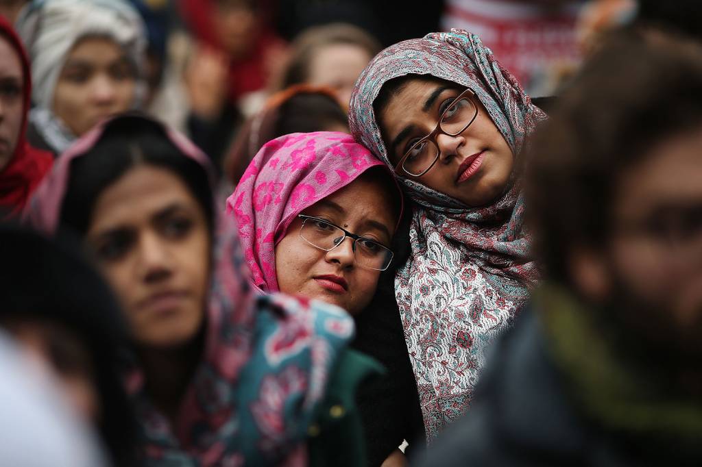 Justiça dos EUA garante entrada de parte dos estrangeiros