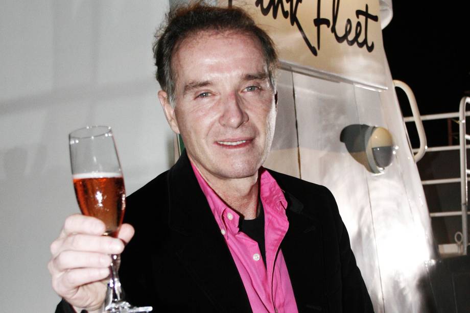 Eike Batista inaugurando o seu navio Pink Fleet, da empresa EBX, na Marina da Glória - 18 / 12 / 2007 Eike Batista inaugurando o seu navio Pink Fleet, da empresa EBX, na Marina da Glória - 18 / 12 / 2007