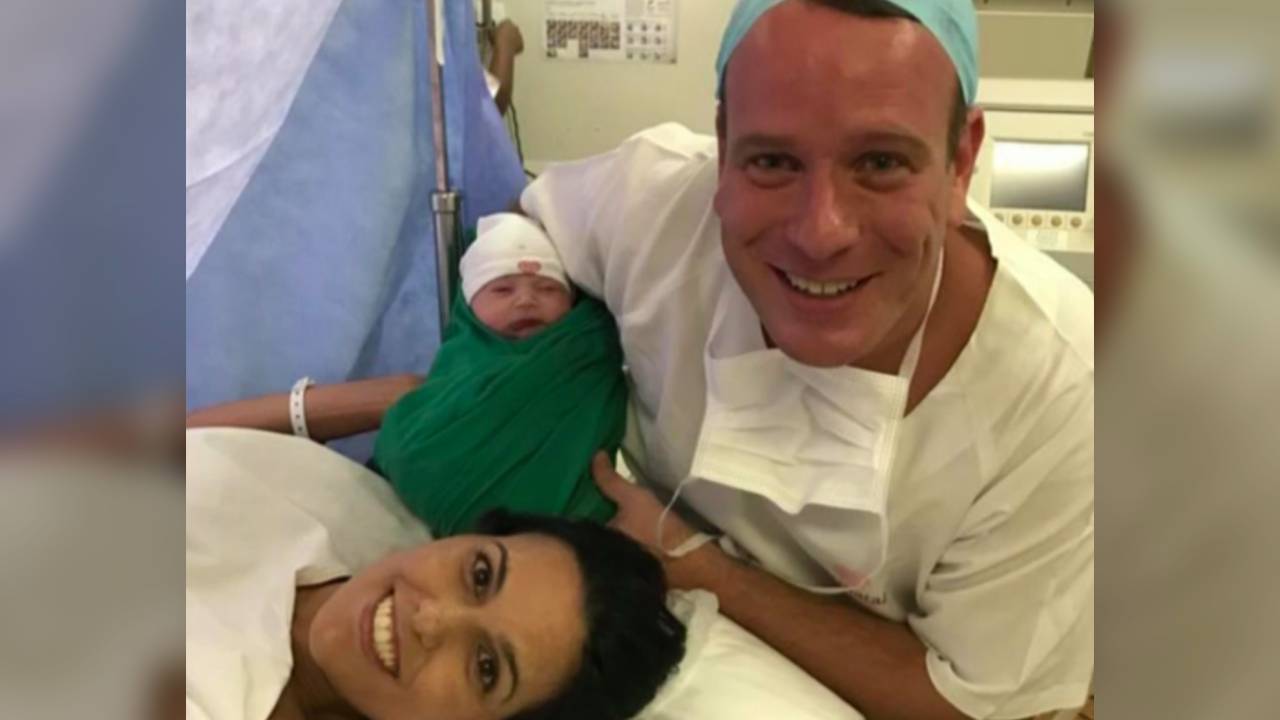 Nasce filho do jornalista Guilherme van der Laars